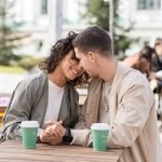 Hoe schrijf ik een goed datingprofiel succesvol datingprofiel